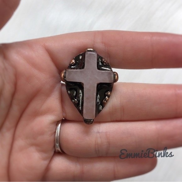 New Genuine Rose Quartz & Copper Cross Statement Ring - Picture 9 of 16